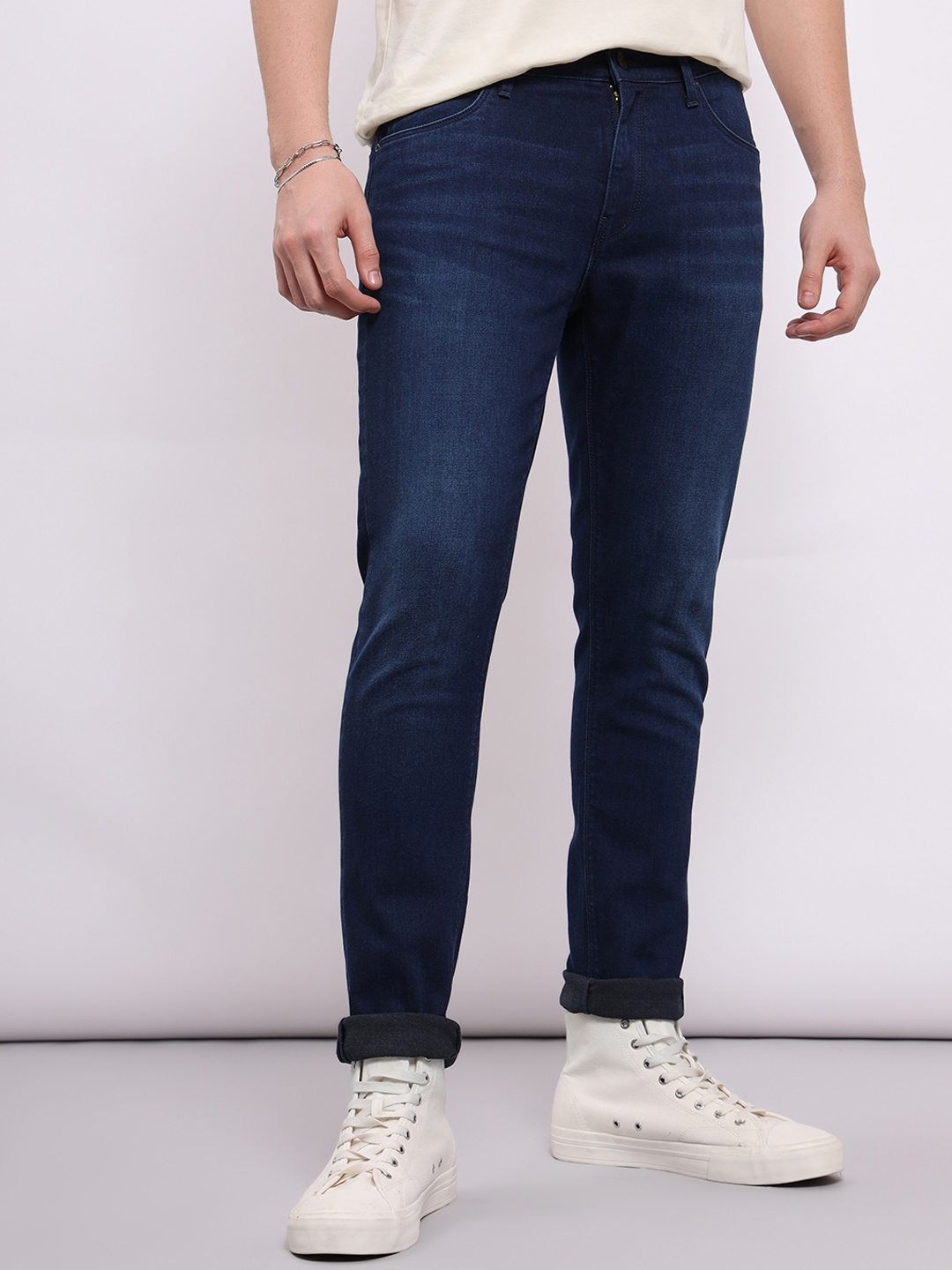 

Lee Men Bruce Skinny Fit Light Fade Clean Look Stretchable Jeans, Blue