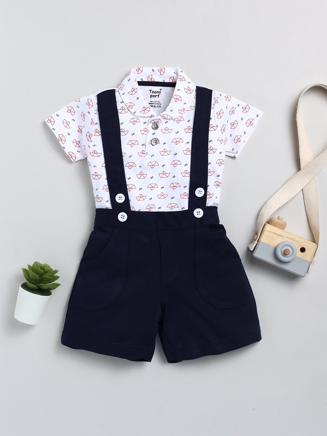 

Toonyport Conversational Printed Cotton Dungaree With T-Shirt, Navy blue