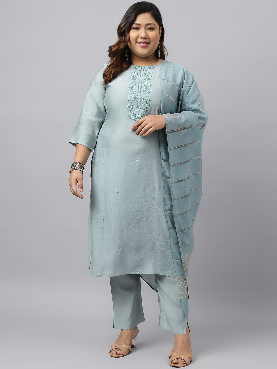 

Janasya Plus Size Dusty Blue Chinon Embroidered Kurta with Pant and Dupatta, Teal
