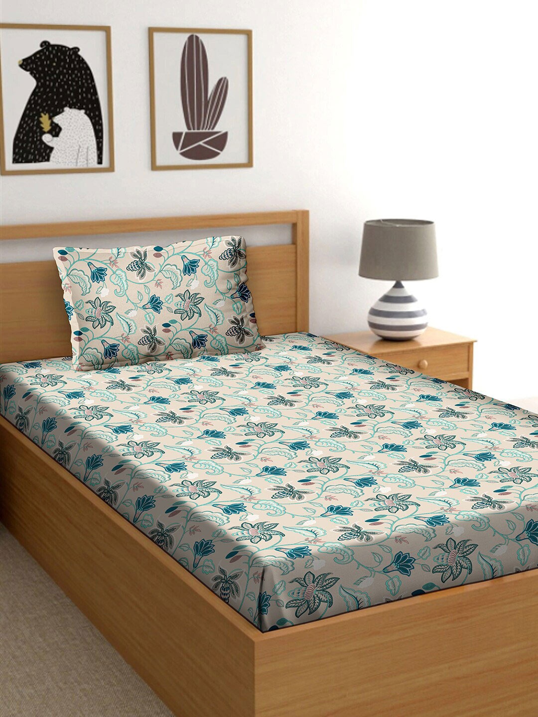 

BELLA CASA Beige 180 TC Single Bedsheet with 1 Pillow Covers