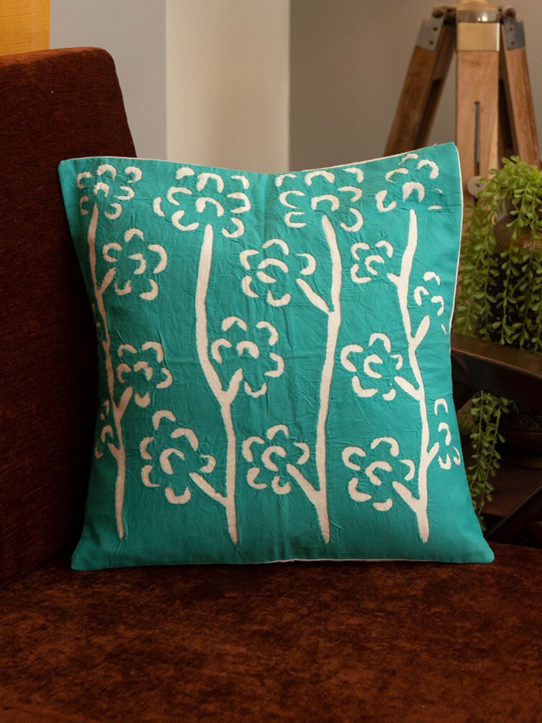 

Mryga Turquoise Blue & White Blue Floral Cotton Square Cushion Covers