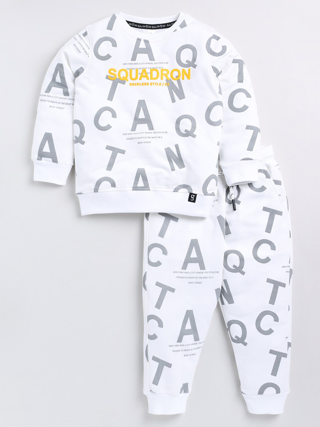 

Ginie Boys Printed Pure Cotton Sweatshirt and Joggers, Off white