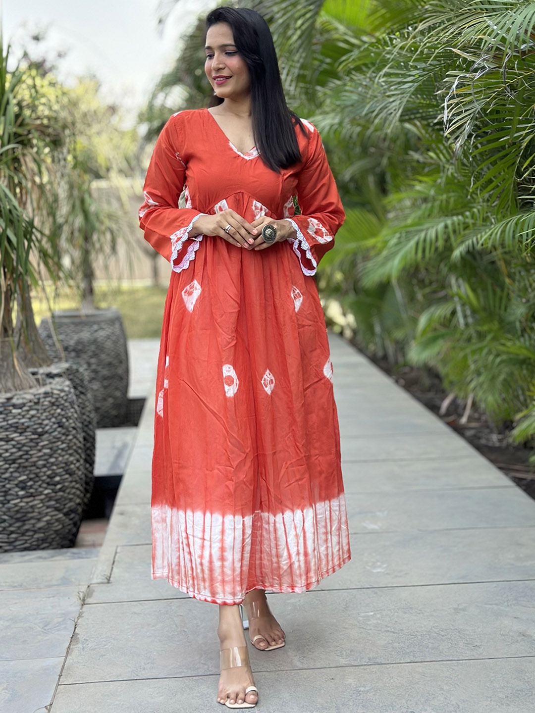 PRANZ CREATION Shibori Dyed V Neck Cotton Straight Kurta, Coral