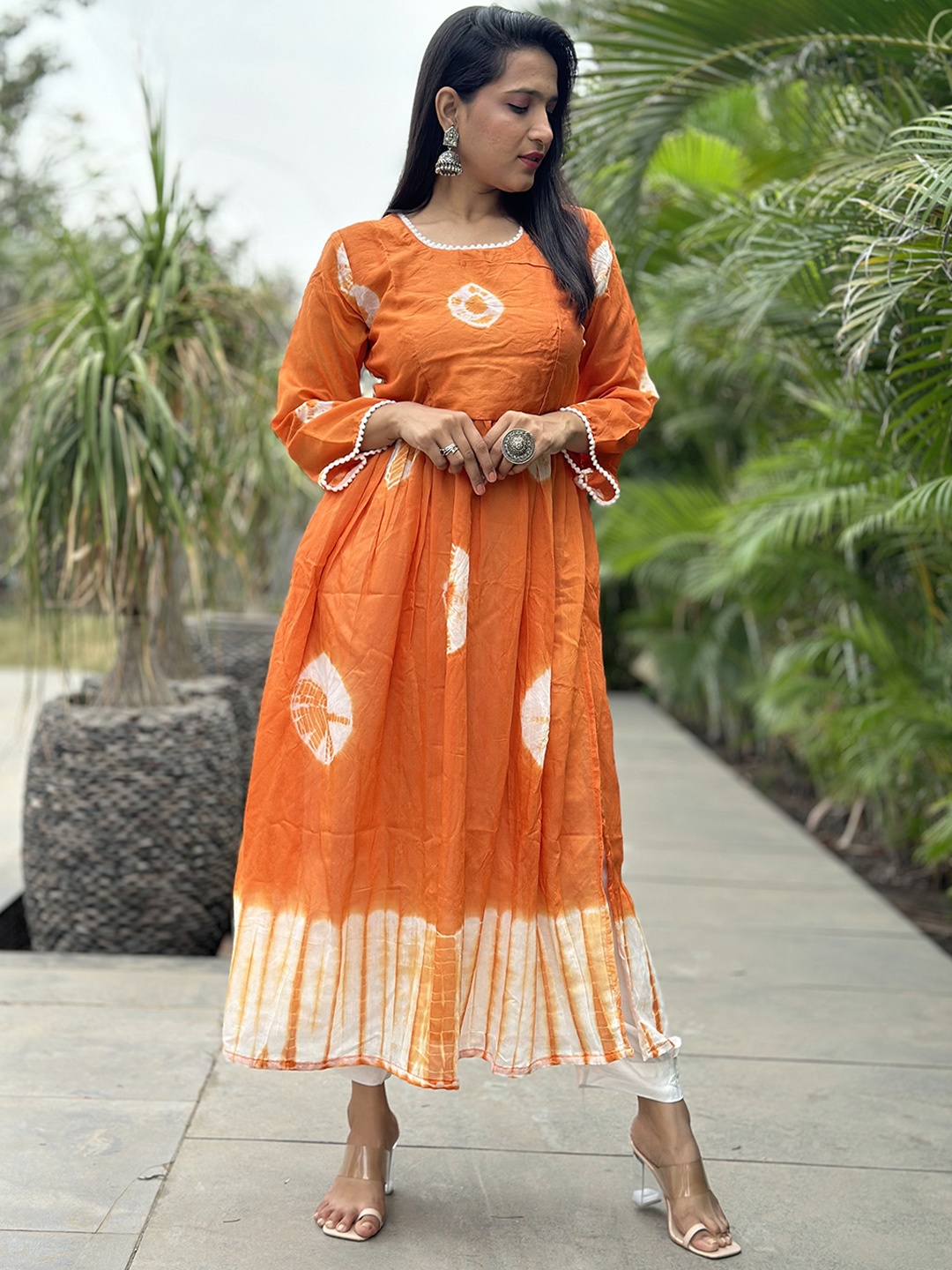 

PRANZ CREATION Shibori Dyed Round Neck Cotton Straight Kurta, Orange