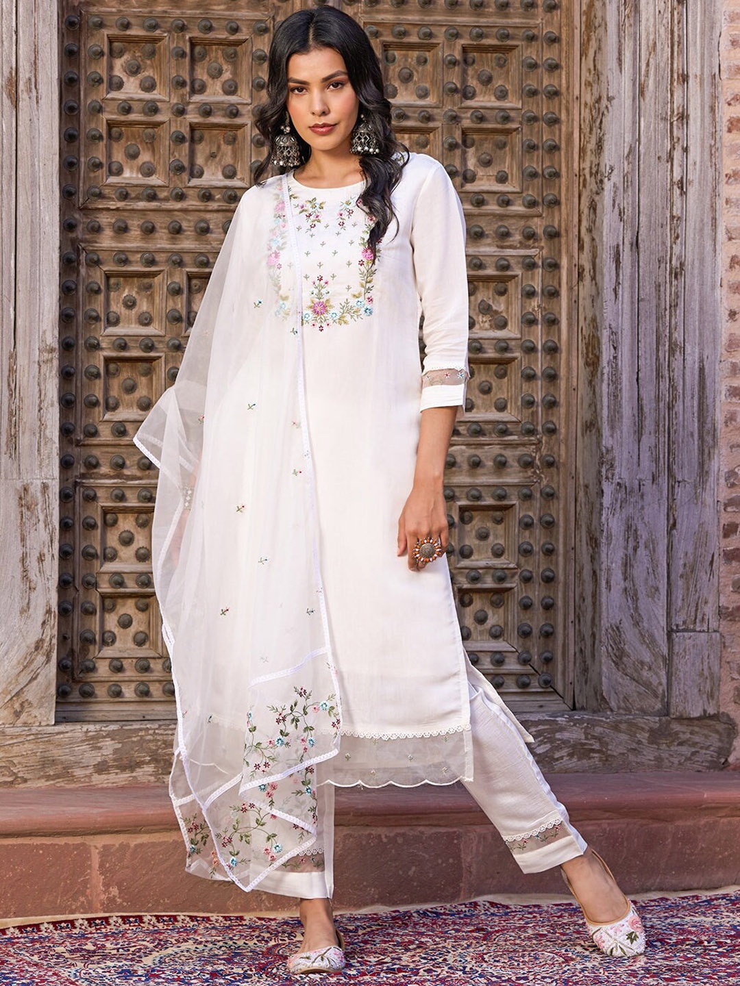 

KALINI Embroidered Kurta with Trousers & Dupatta, White