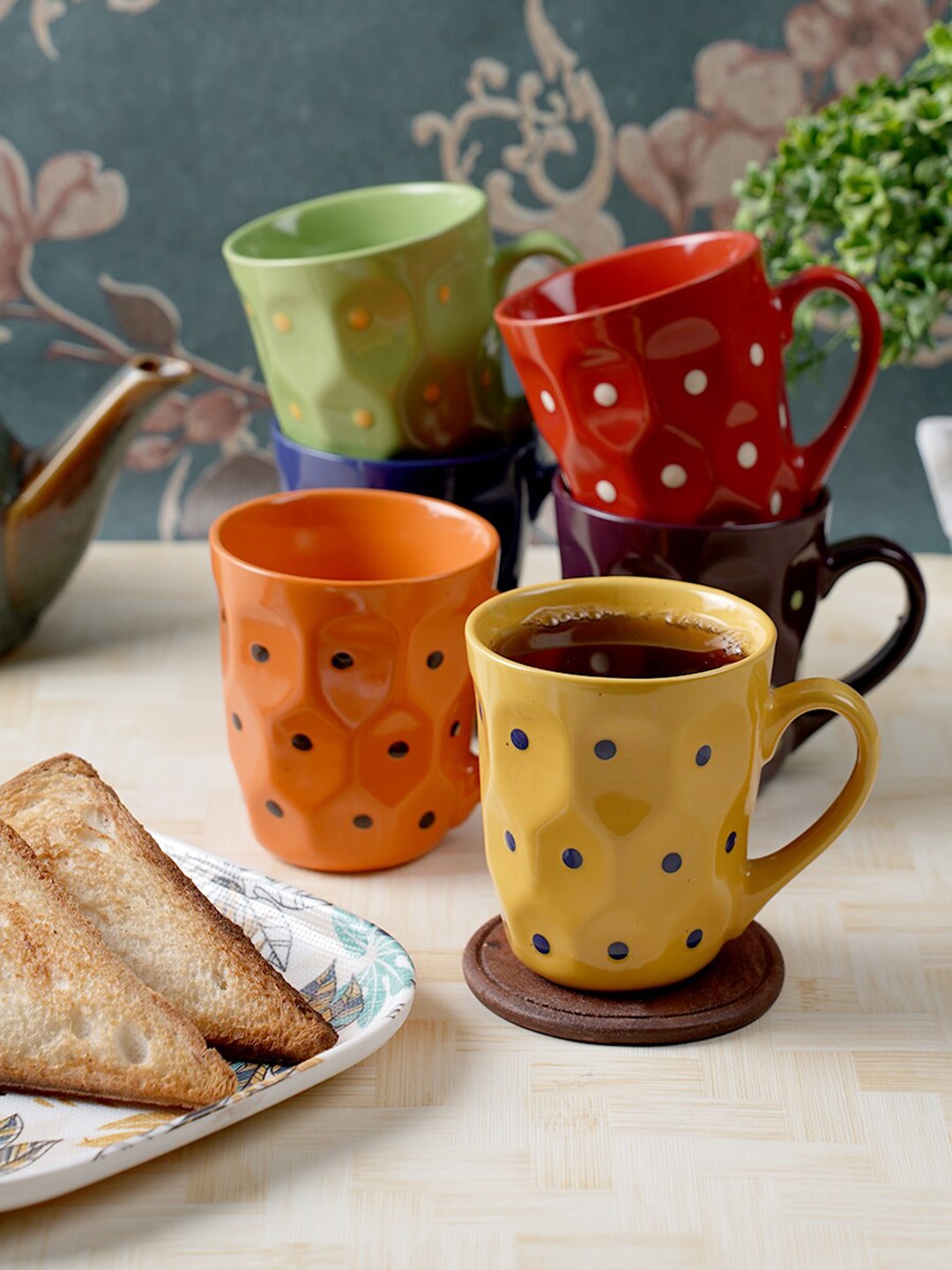 

ceradeco Red & Green 6 Pieces Printed Floral Dishwasher and Microwave Safe Mugs