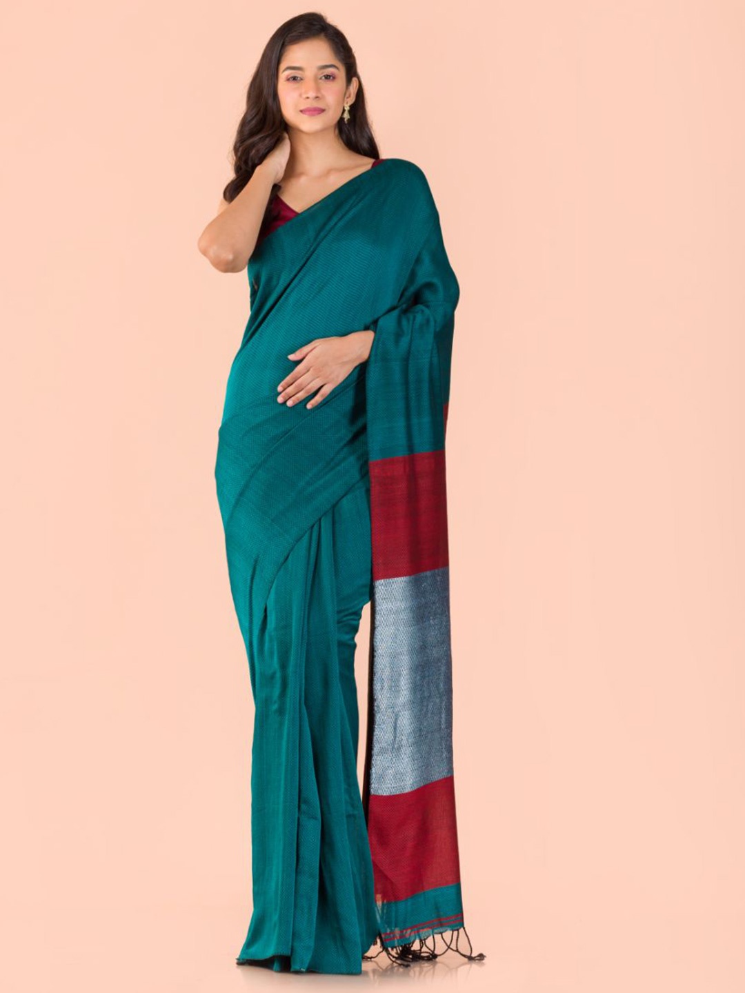 

Angoshobha Solid Woven Design Pure Cotton Saree, Teal
