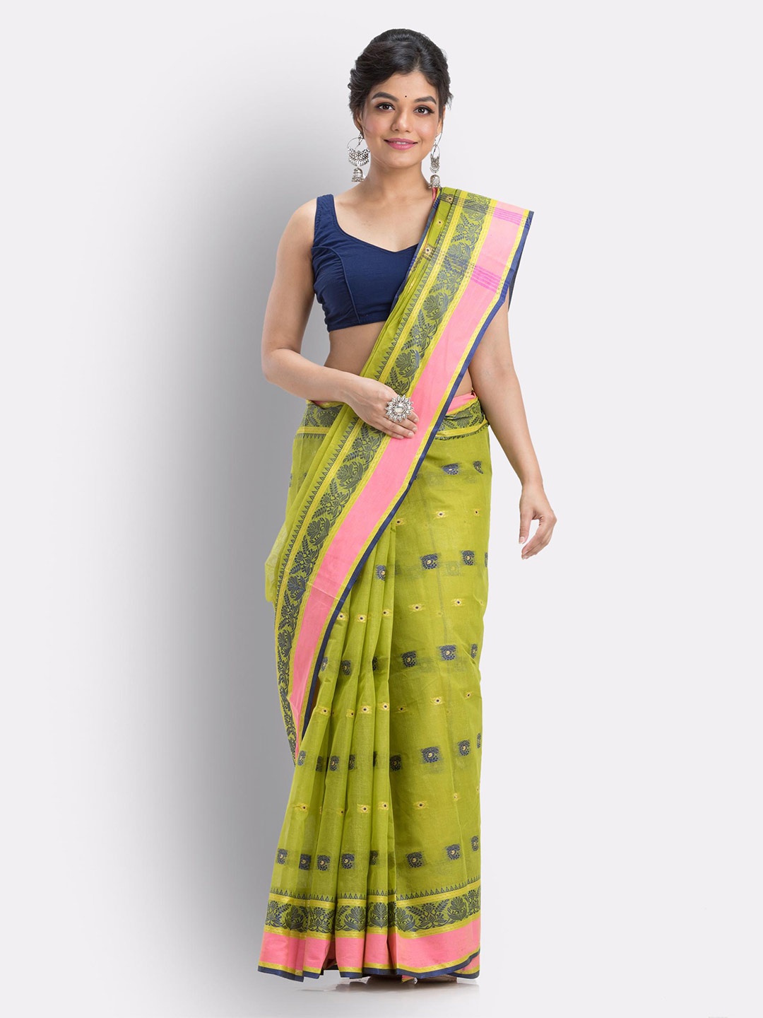 

Angoshobha Ethnic Woven Design Pure Cotton Saree, Green