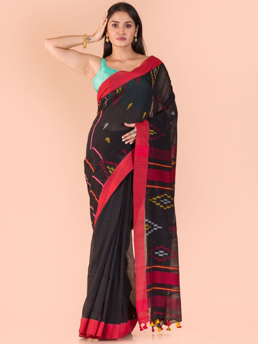 

Angoshobha Ethnic Woven Design Pure Cotton Jamdani Saree, Black