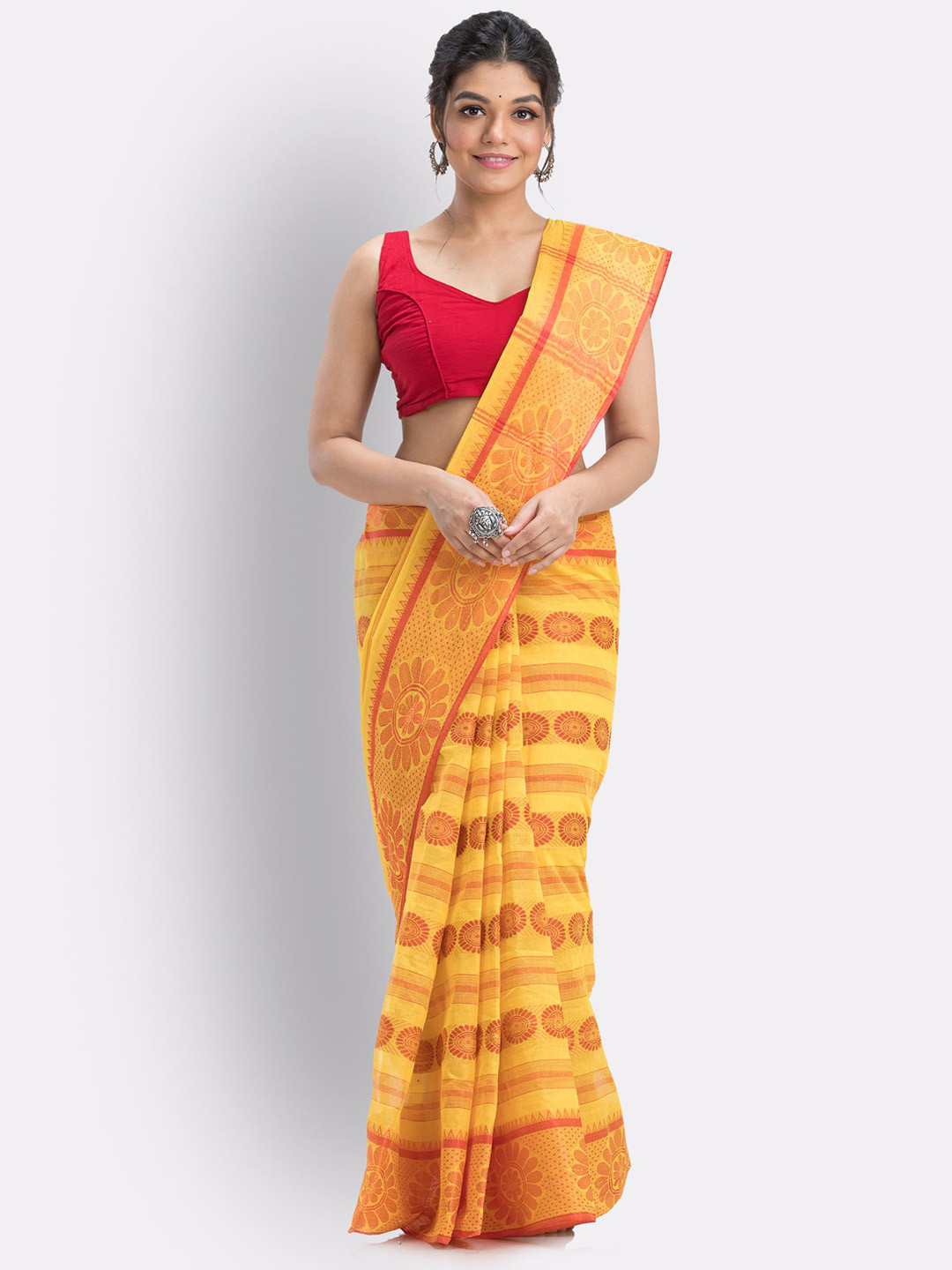

Angoshobha Floral Printed Woven Design Pure Cotton Saree, Yellow