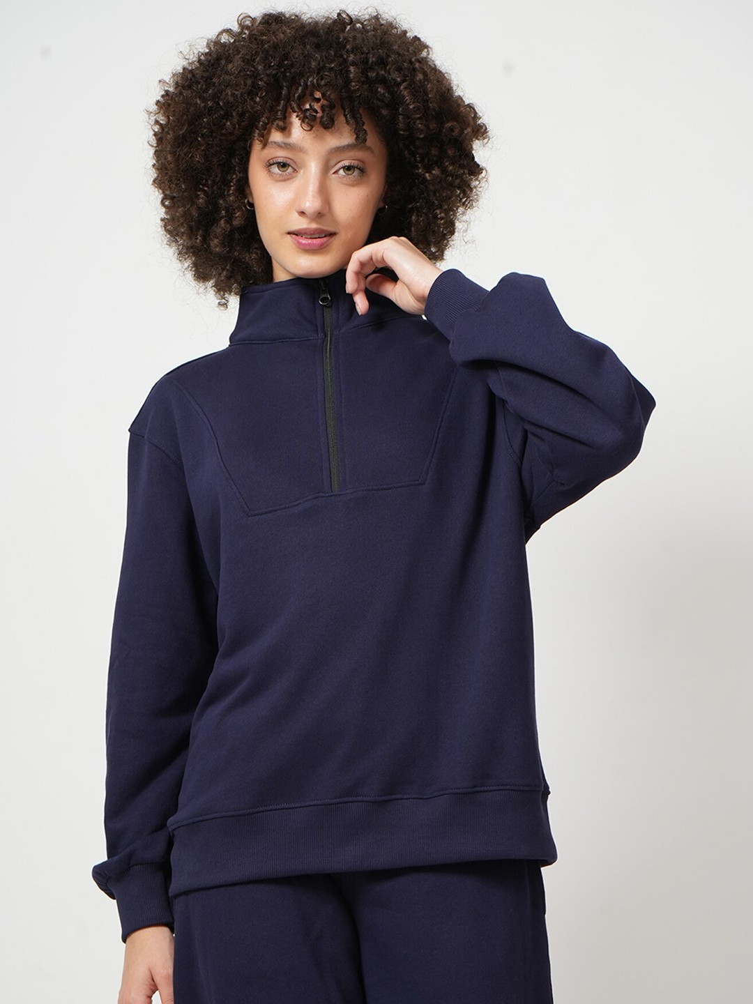 

Saltpetre Mock Collar Organic Cotton Zipper Sweatsihrt With T-shirt & Joggers, Navy blue