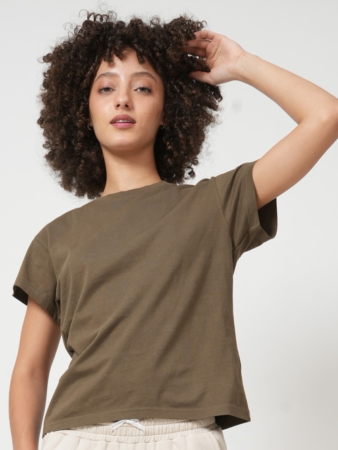

Saltpetre Organic Cotton Round Neck T-Shirt With Trouser, Olive
