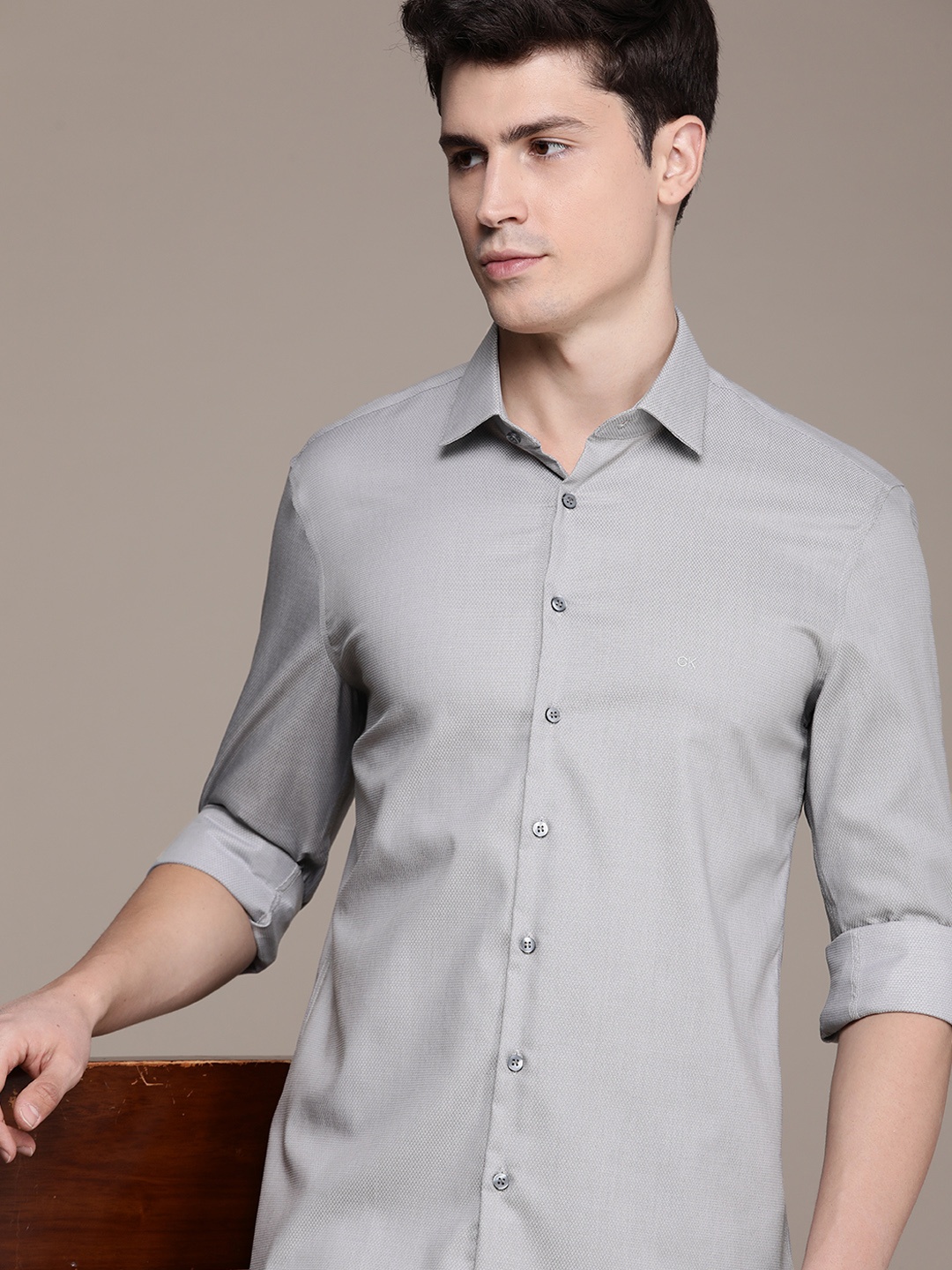 

Calvin Klein Jeans Self Design Textured Slim Fit Casual Shirt, Grey