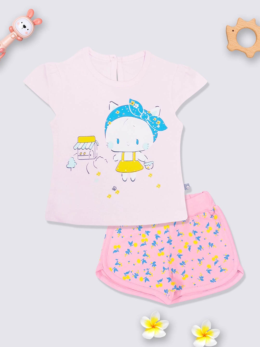 

Moms Love Infants Girls Graphic Printed Cap Sleeves Pure Cotton T-shirt with Shorts, Pink