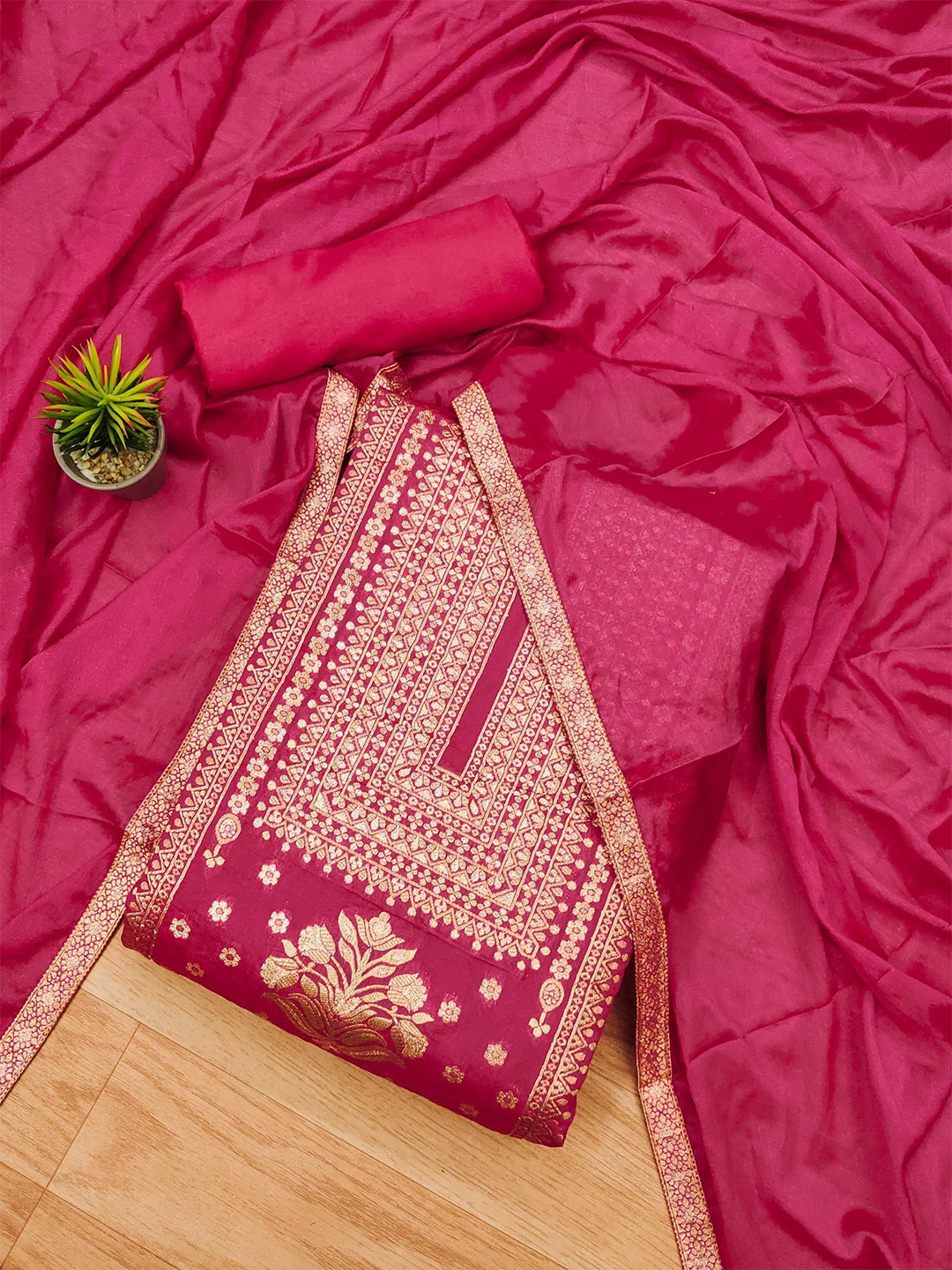 

Panzora Ethnic Motifs Foil Woven Design Unstitched Dress Material, Pink