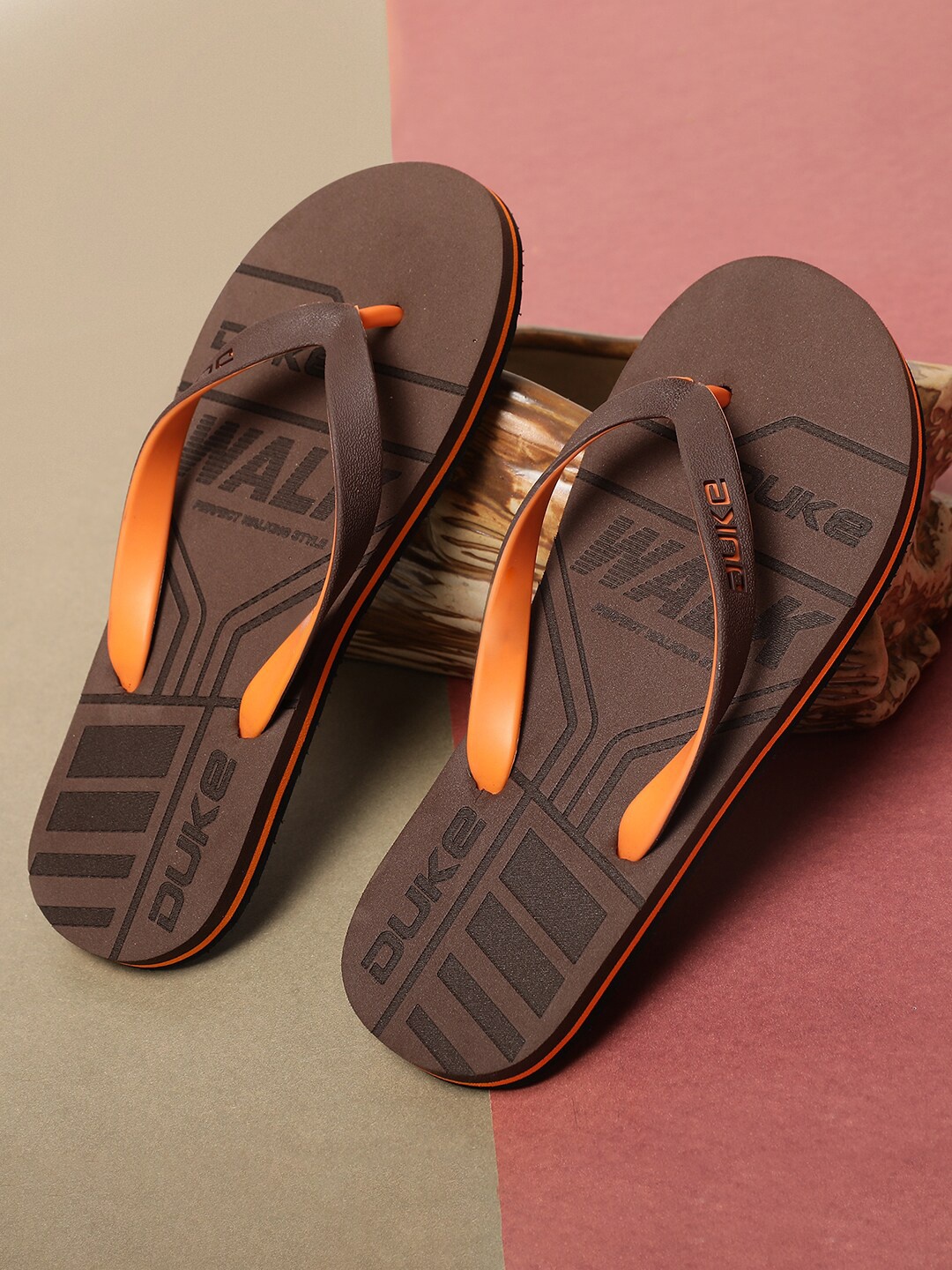 

Duke Men Printed Thong Flip-Flops, Brown