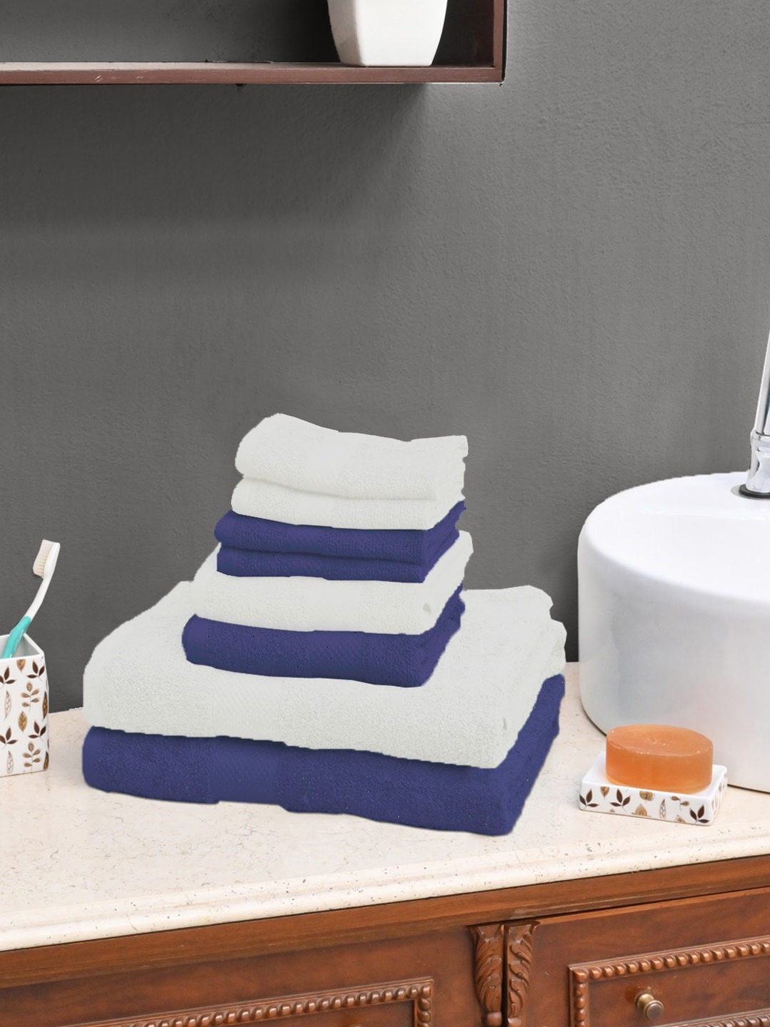 

AVI Living White Navy Blue 8 Pieces 500 GSM Cotton Towel Set