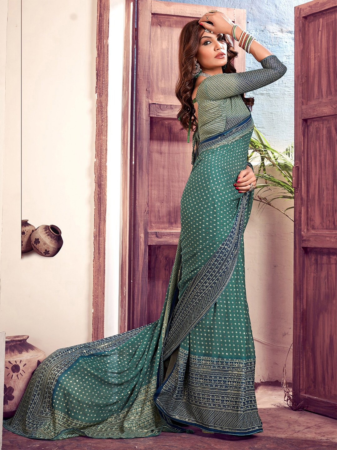 

Mitera Polka Dot Printed Zari Saree, Green