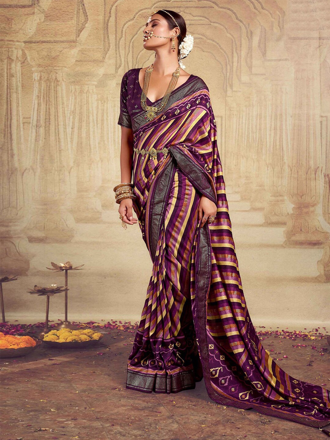 

Mitera Striped Printed Zari Saree, Purple