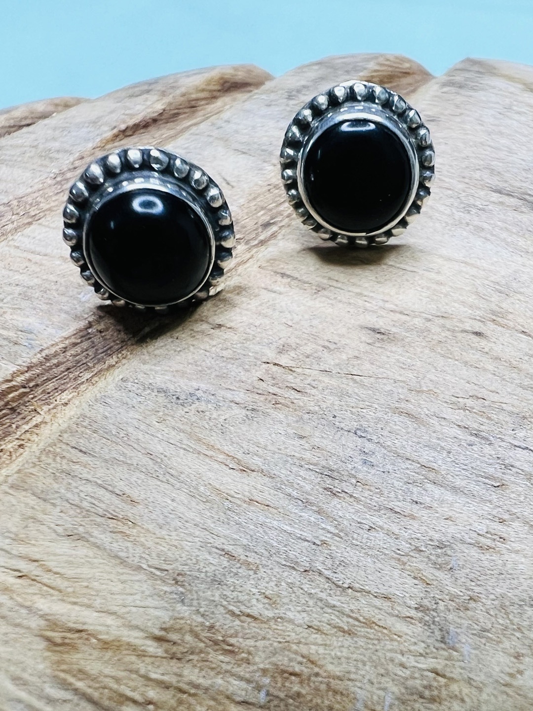 

Arte Jewels Circular Studs Earrings, Silver