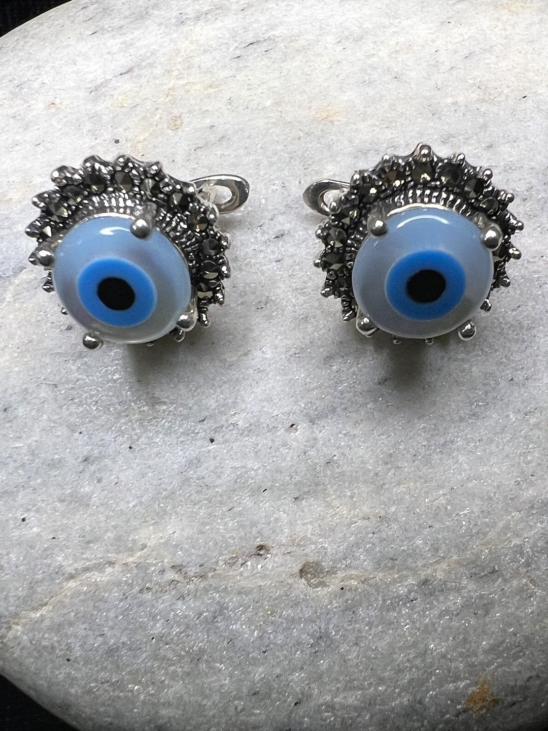 

Arte Jewels 925 Sterling Silver Contemporary Oxidised Studs Earrings