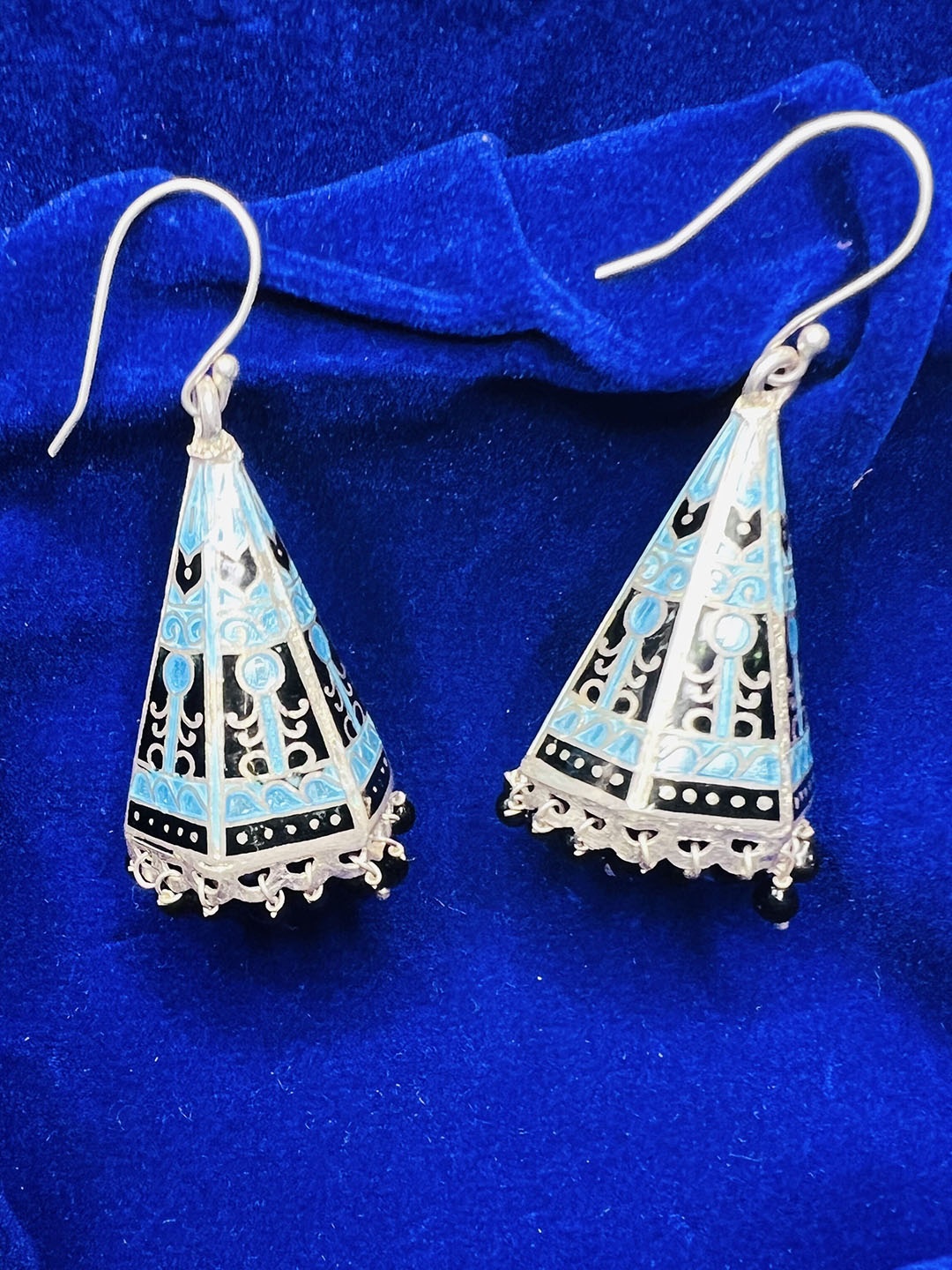 

Arte Jewels Sterling Silver Triangular Jhumkas