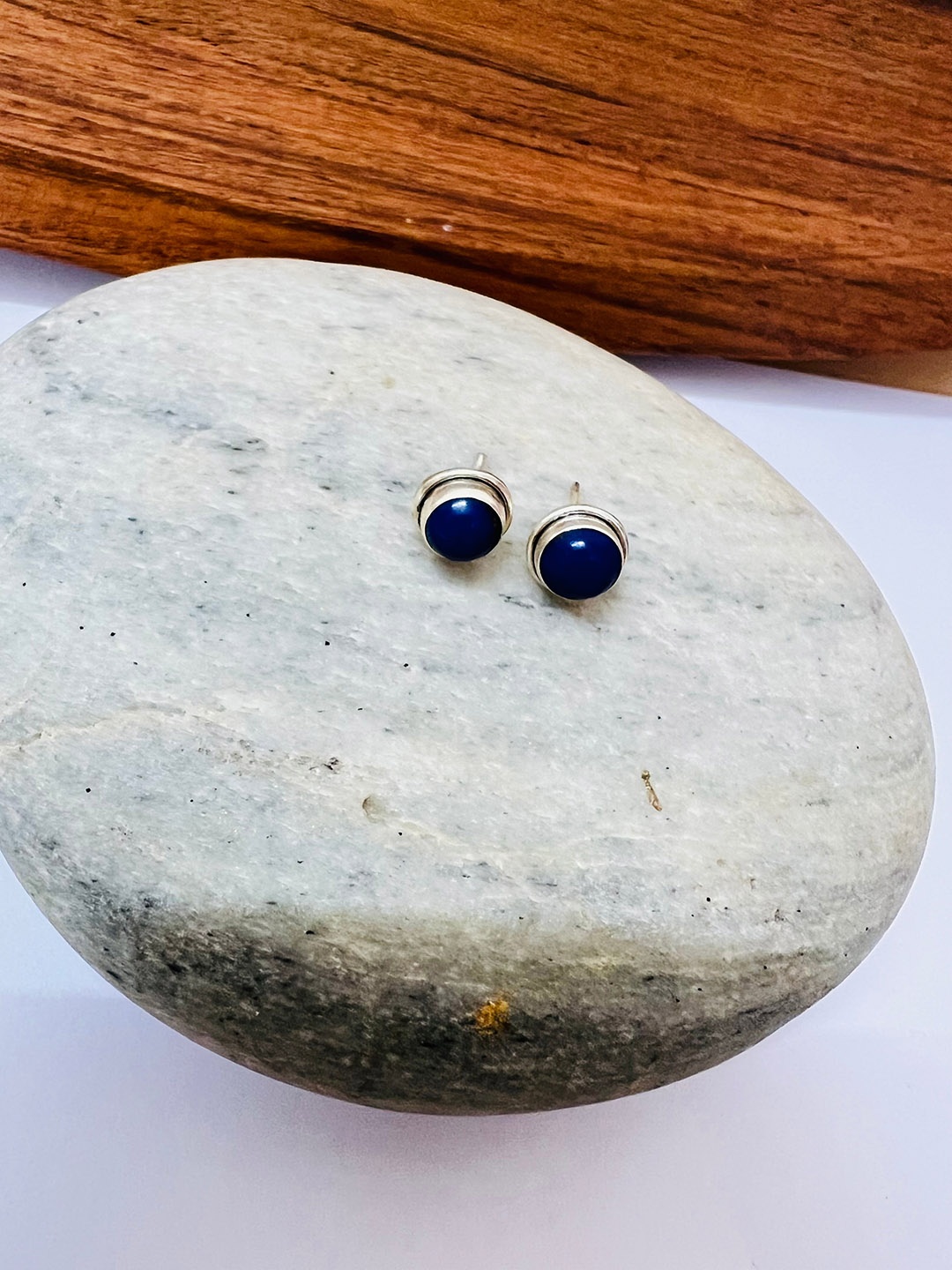 

Arte Jewels 925 Sterling Silver Beads Beaded Circular Studs Earrings