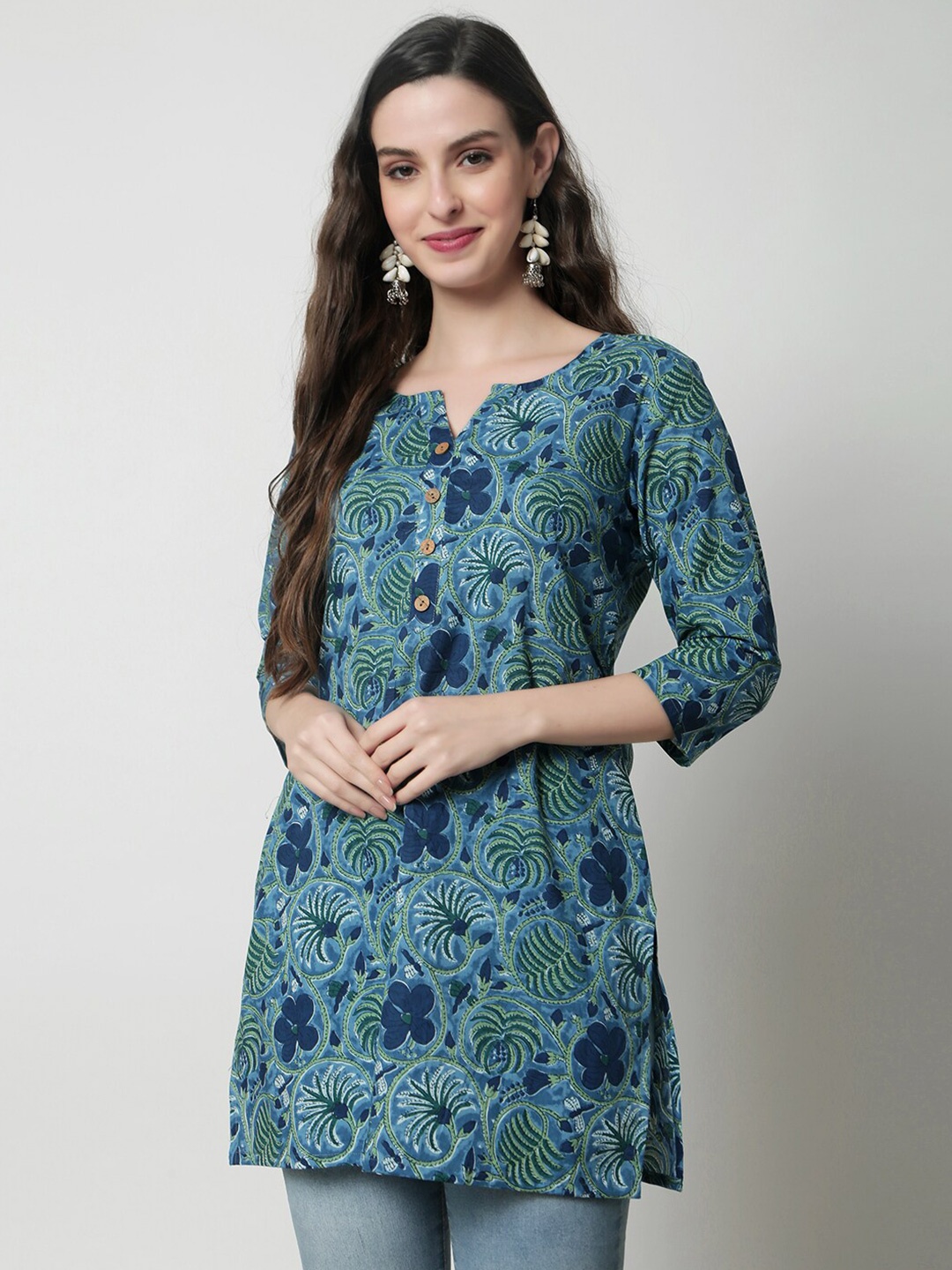 

KALINI Floral Printed Pure Cotton Kurti, Blue