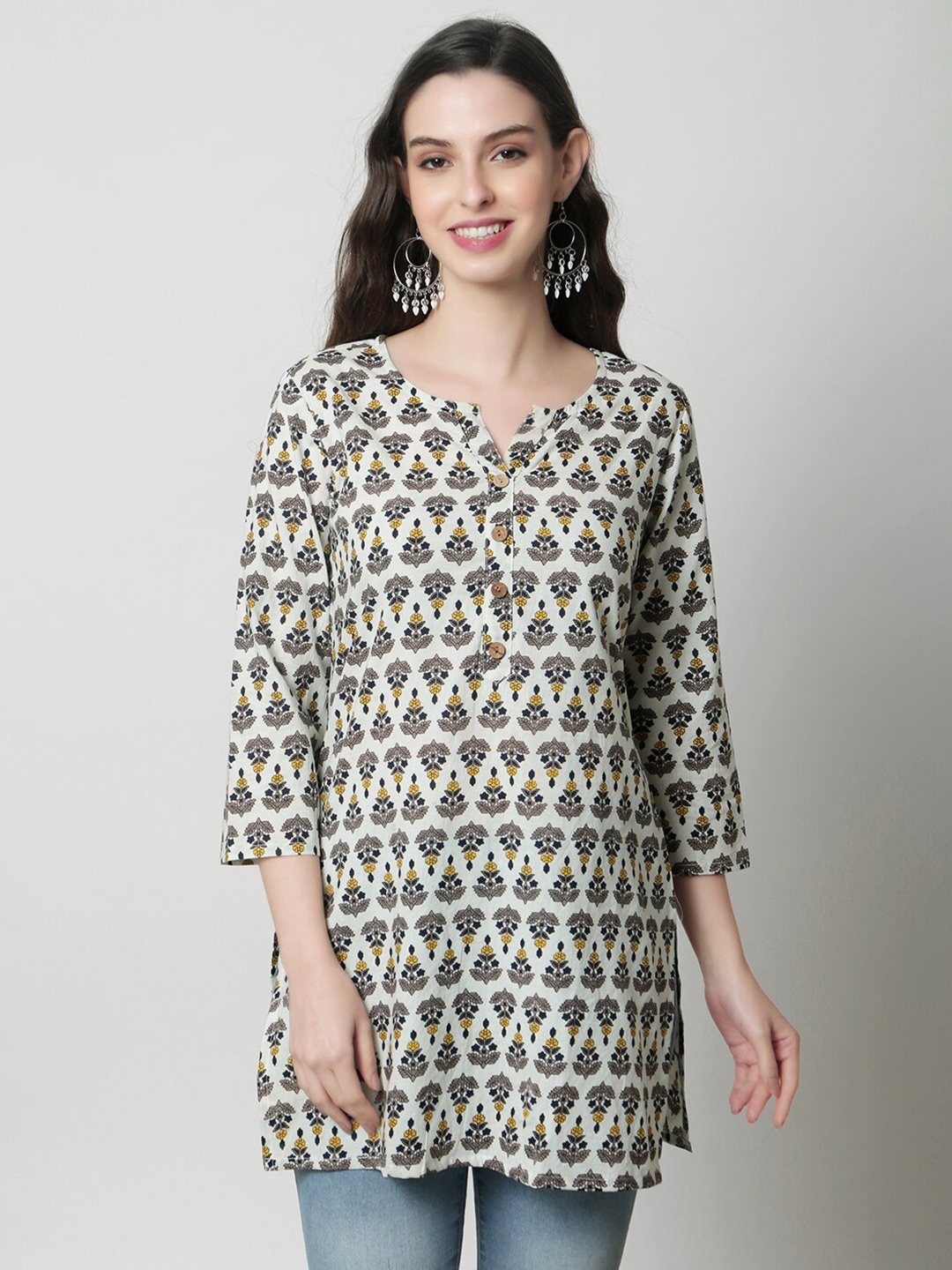 

KALINI Ethnic Motifs Printed Pure Cotton Kurti, Off white