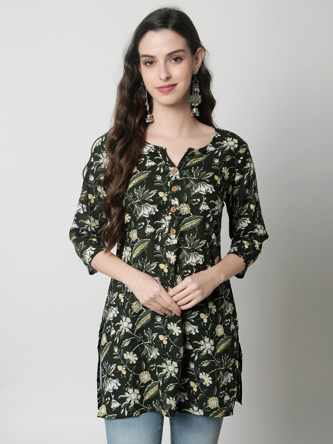 

KALINI Floral Printed Straight Pure Cotton Kurti, Green