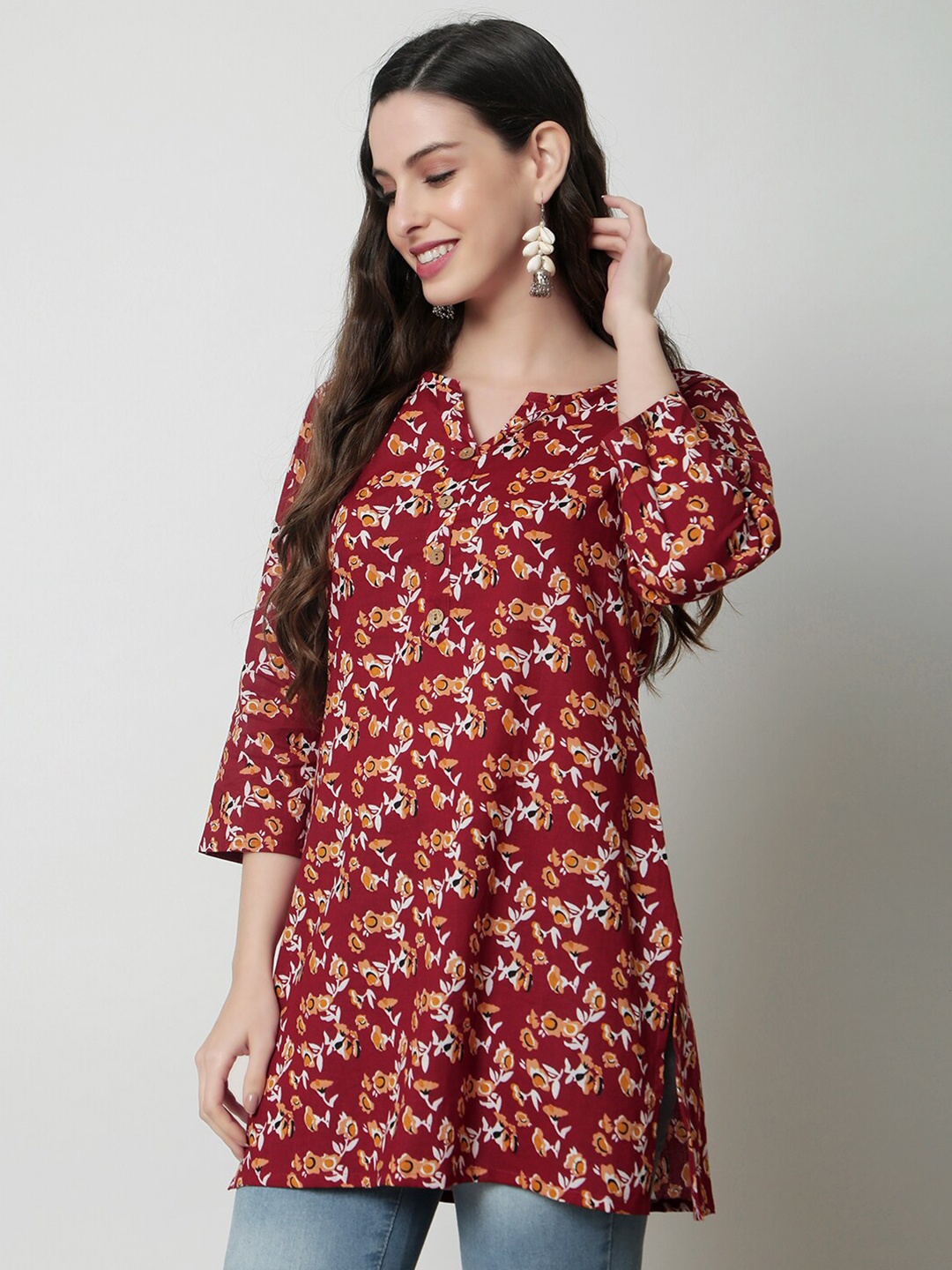 

KALINI Floral Printed Pure Cotton Kurti, Red