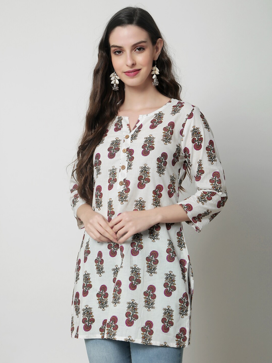 

KALINI Ethnic Motifs Printed Pure Cotton Kurti, White