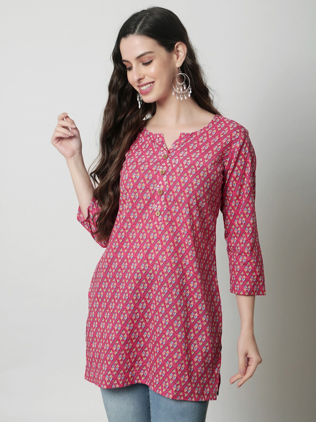 

KALINI Round Neck Opaque Greometric Printed Cotton Kurti, Pink