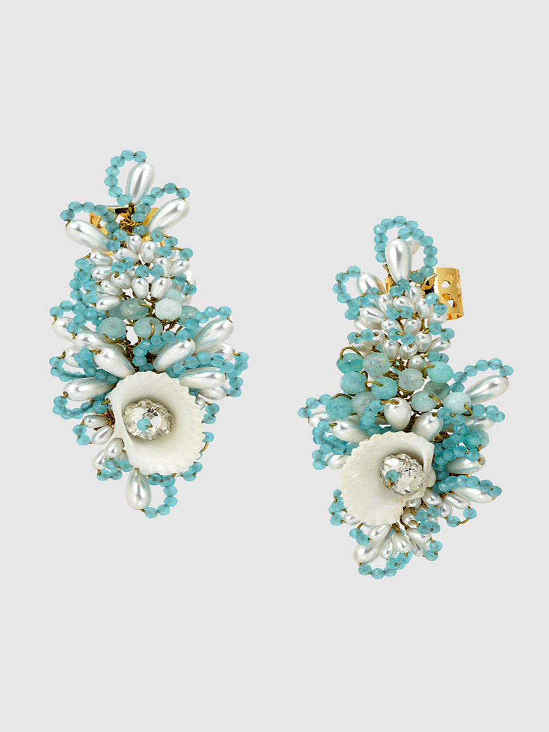 

D'oro Artificial Beads Studs Earrings, Gold