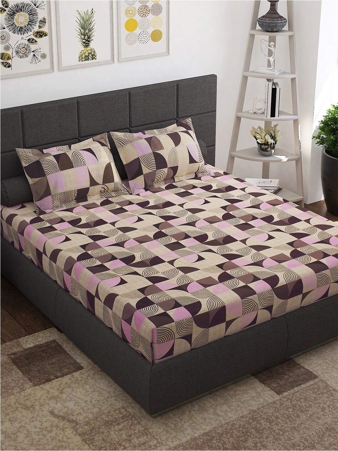 

Story@home Brown Pink Geometric Cotton 144 TC Queen Bedsheet With 2 Pillow Covers