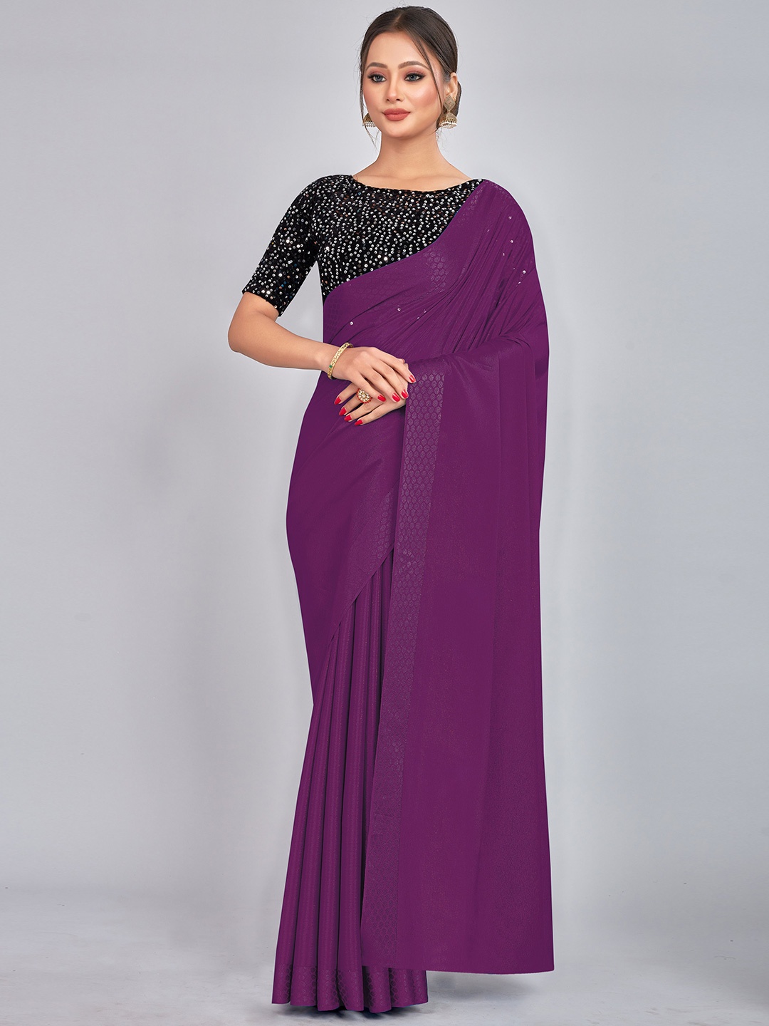 

CastilloFab Embellished Zari & Sequinned Saree, Burgundy