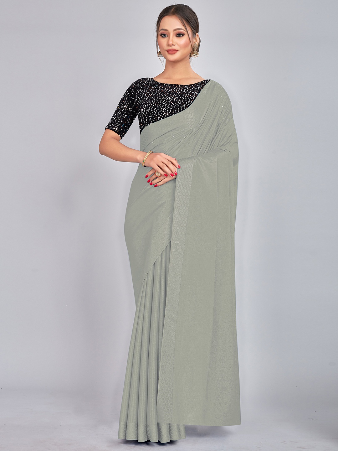 

CastilloFab Embellished Zari & Sequinned Saree, Grey