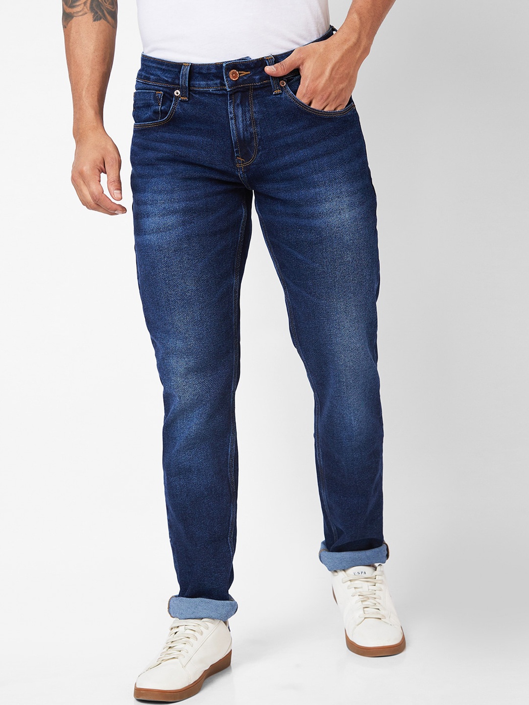 

SPYKAR Men Slim Fit Low-Rise Light Fade Jeans, Blue