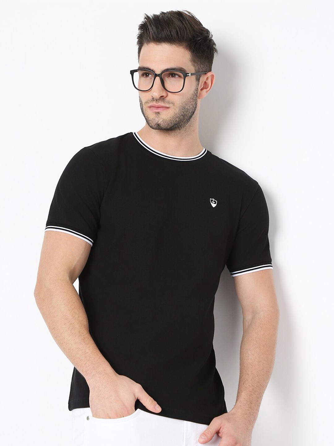 

R&B Round Neck Short Sleeves Cotton T-shirt, Black