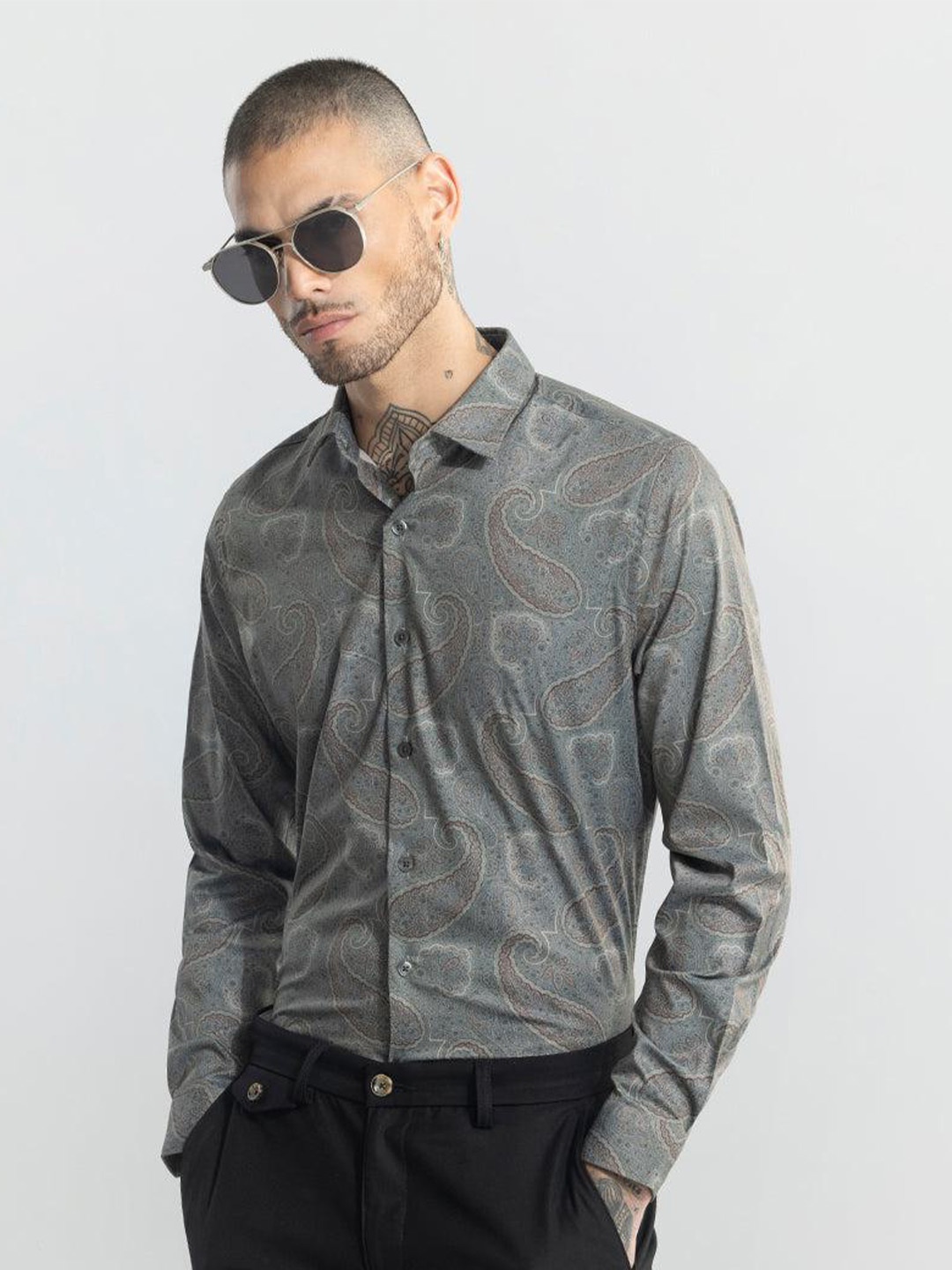 

Snitch Green Classic Slim Fit Printed Spread Collar Long Sleeves Cotton Casual Shirt