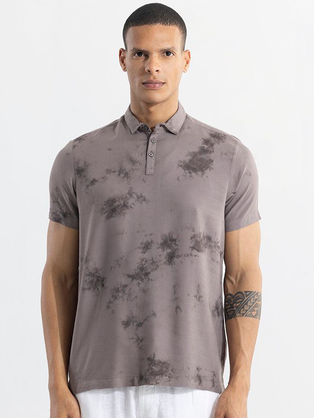 

Snitch Grey Tie And Dye Polo Collar Slim Fit T-shirt