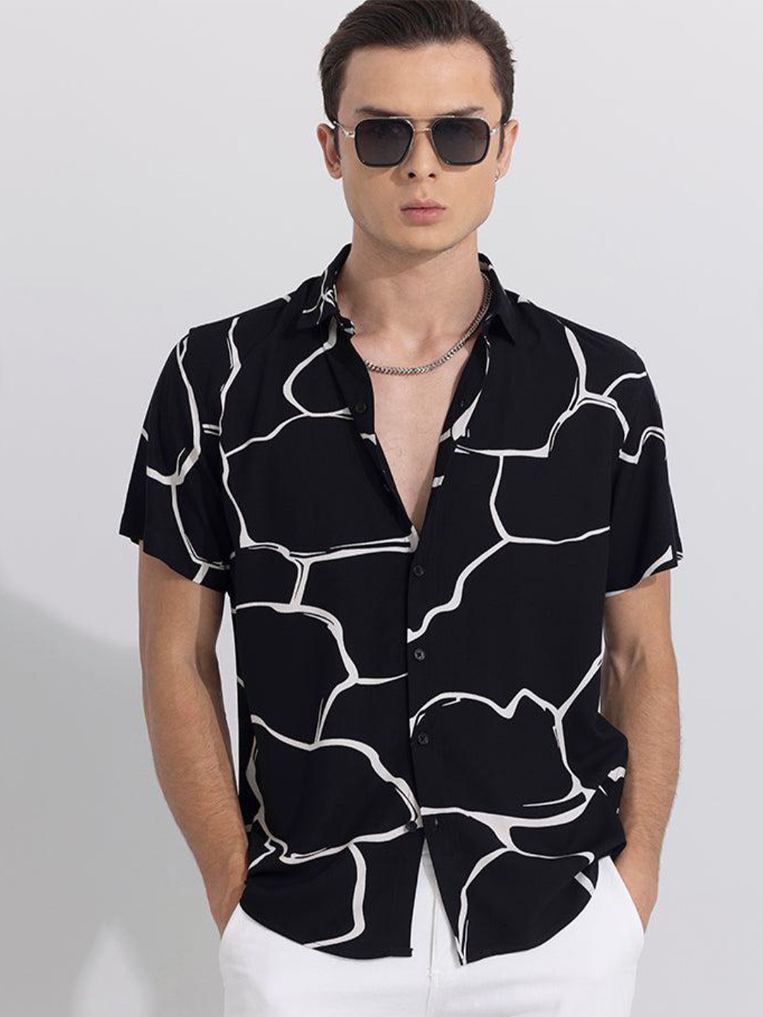 

Snitch Abstract Cotton Spread Collar Classic Slim Fit Printed Casual Shirt, Black