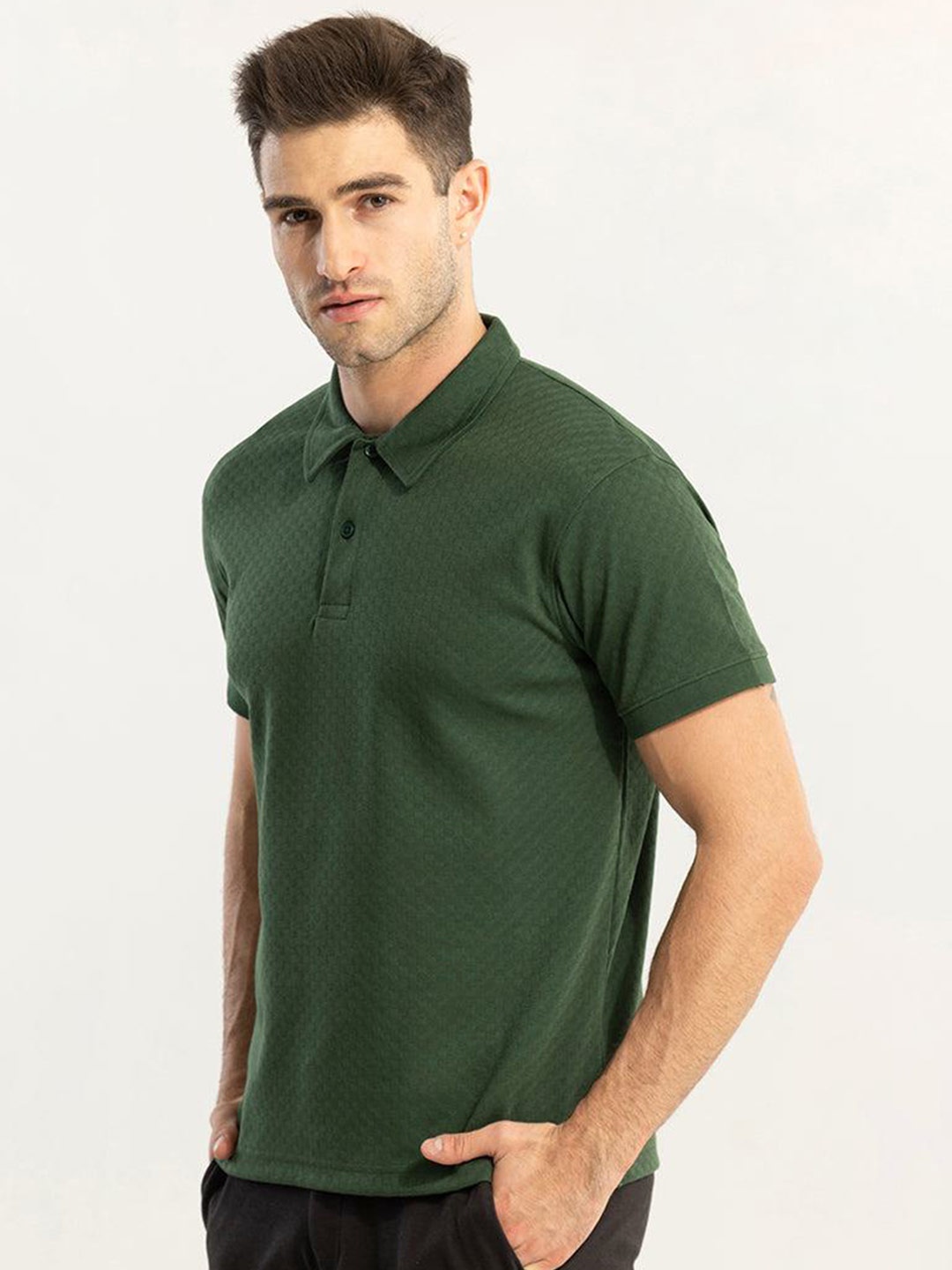 

Snitch Green Polo Collar Slim Fit Cotton T-shirt
