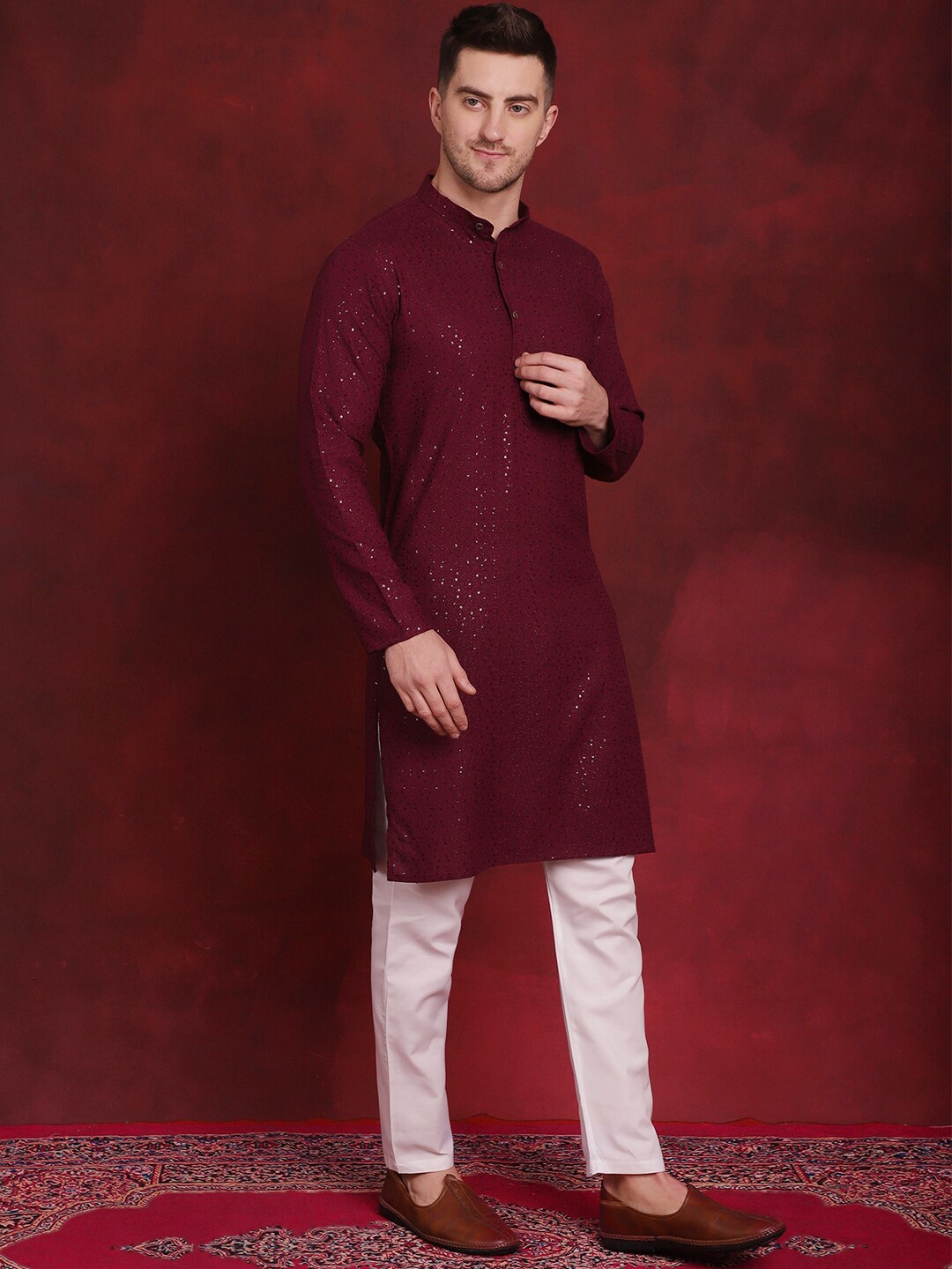 

Jompers Embroidered Regular Sequinned Kurta with Pyjamas, Purple