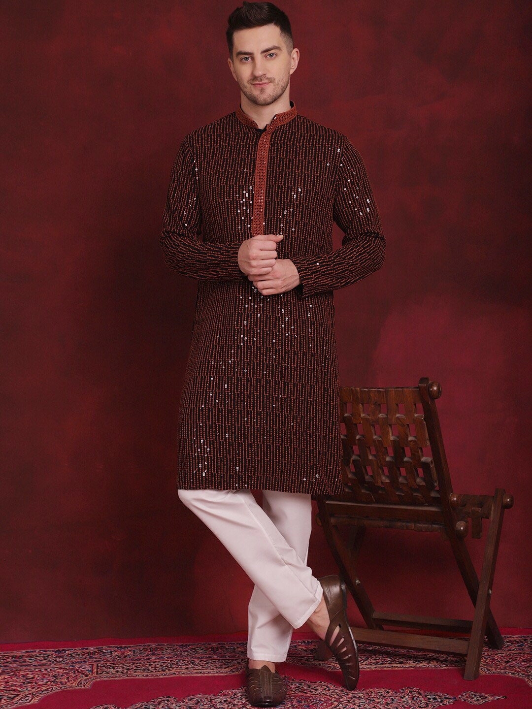 

Jompers Embroidered Regular Sequinned Kurta with Pyjamas, Black