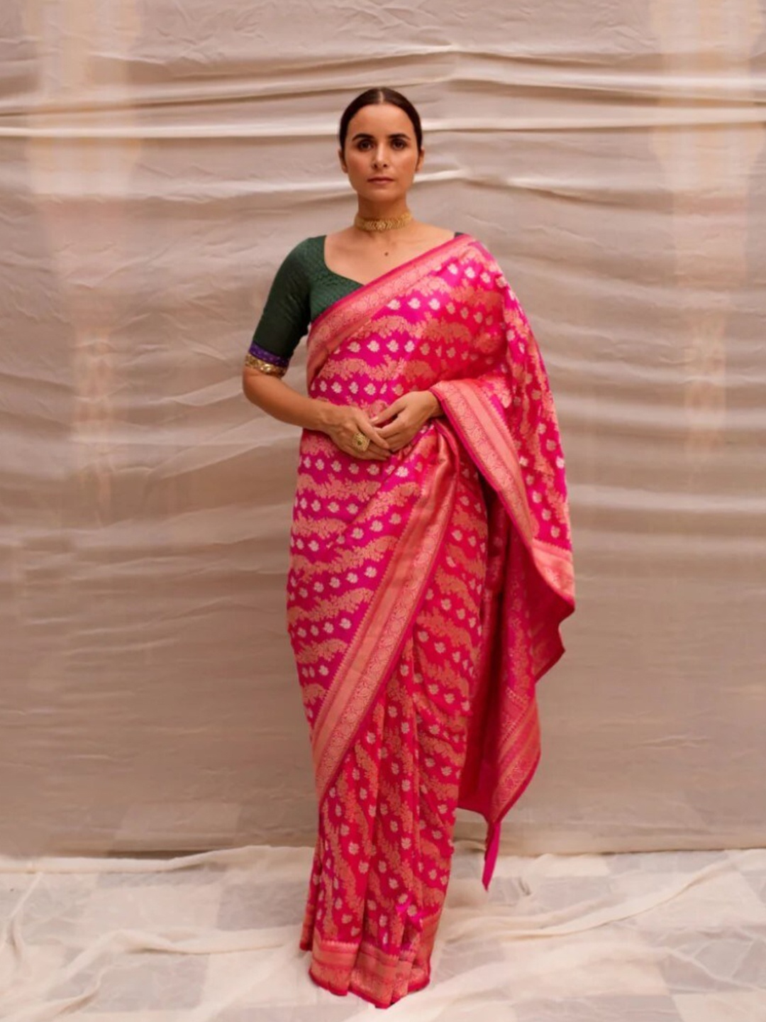 

PriyankaRaajiv Ethnic Motifs Woven Design Zari Pure Silk Banarasi Saree, Pink
