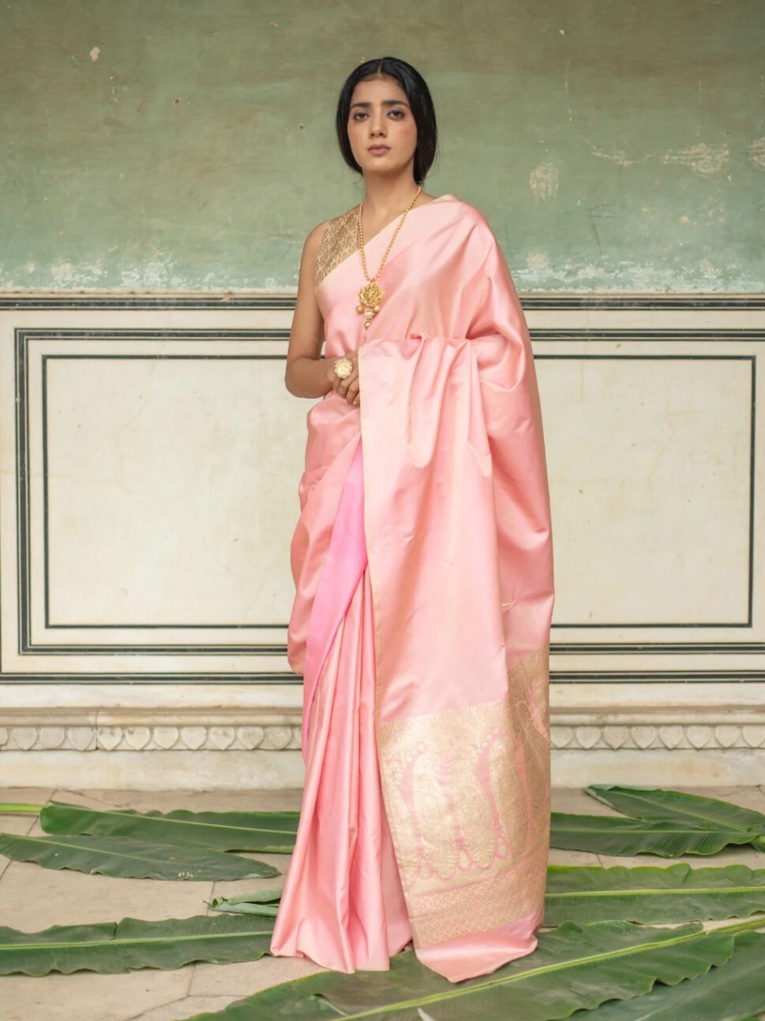 

PriyankaRaajiv Pure Silk Banarasi Saree, Pink