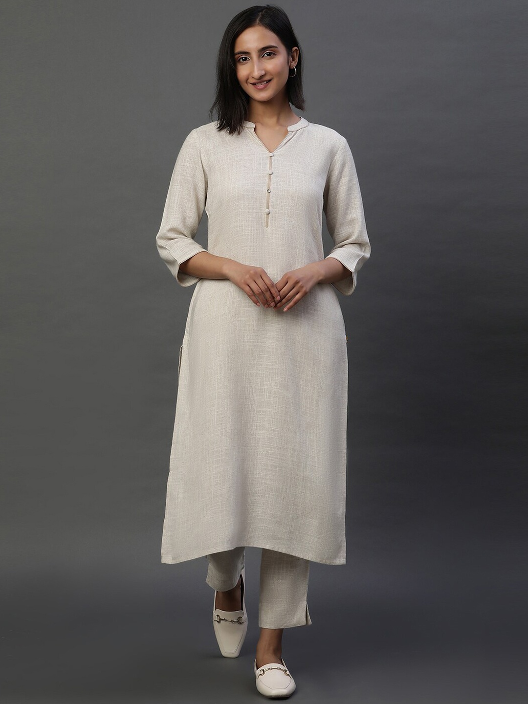 

AURELIA Mandarin Collar Straight Kurta, Off white