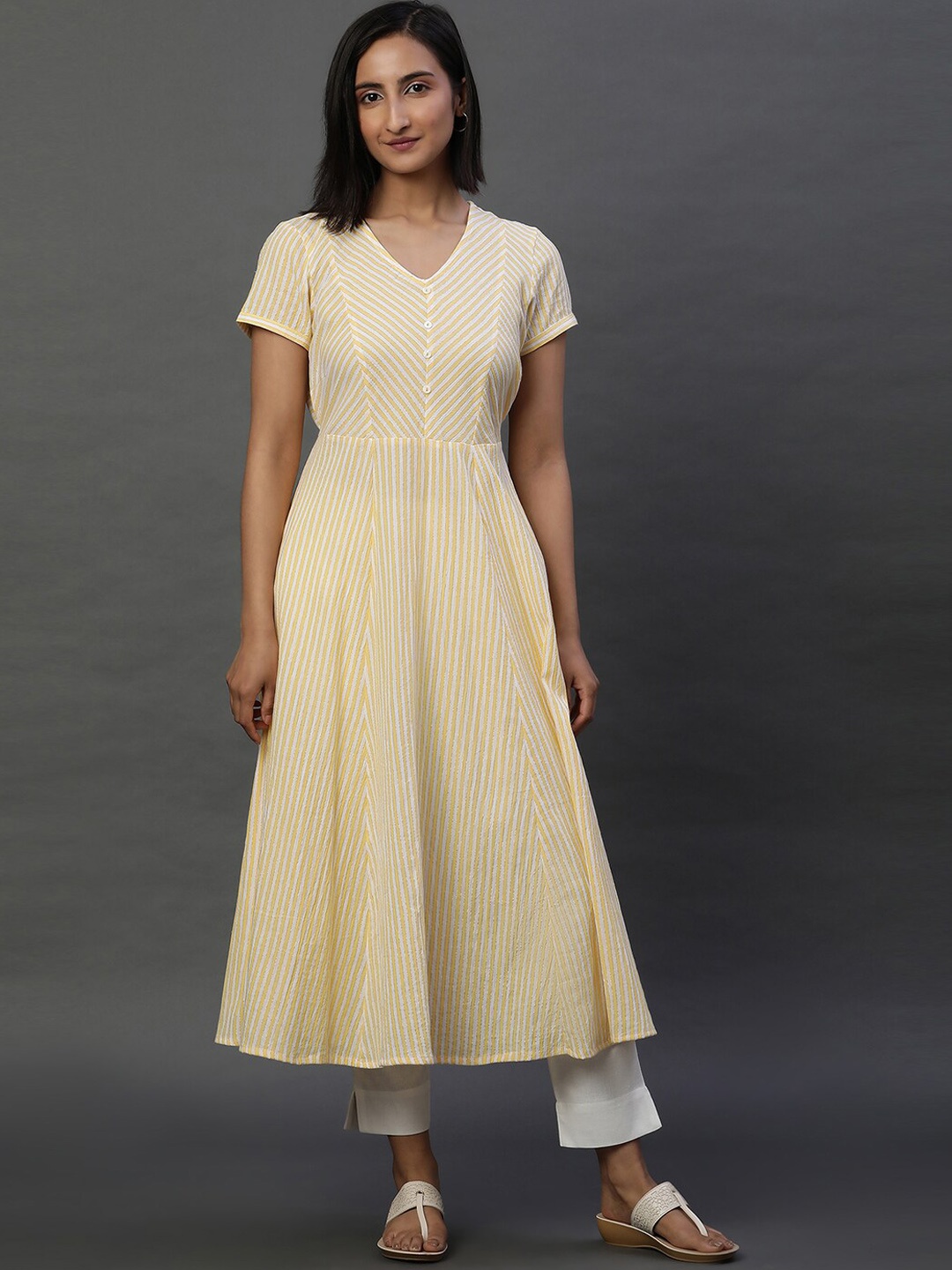 

AURELIA Striped V Neck Flared Hem Anarkali Kurta, Yellow