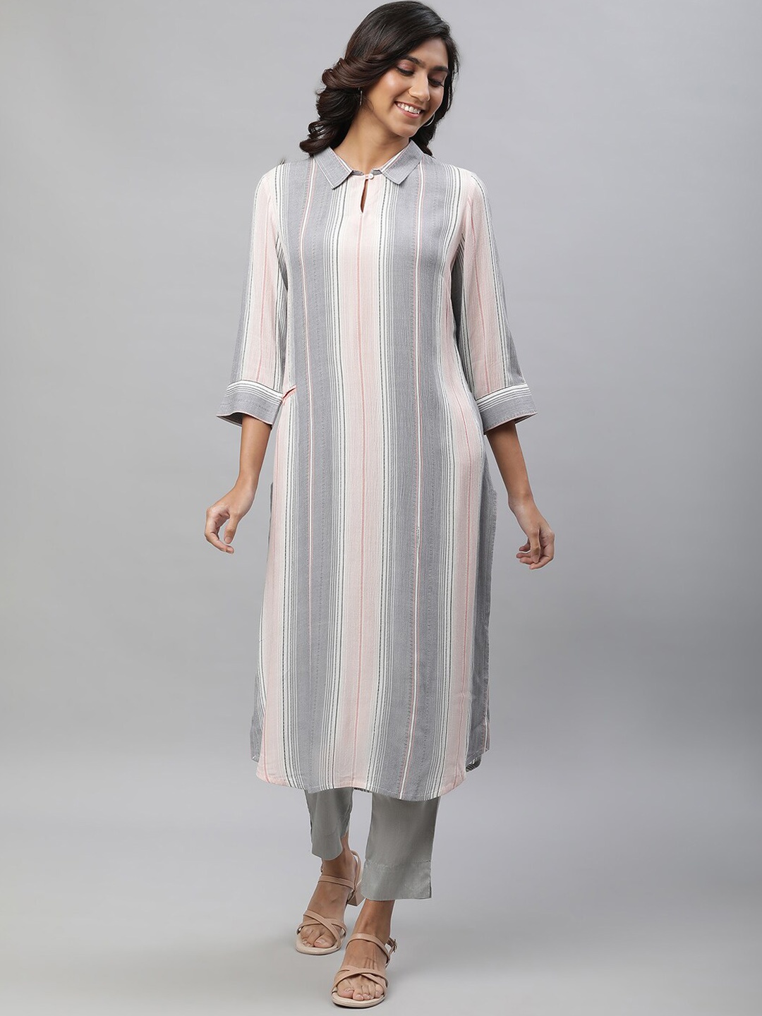 

AURELIA Striped Collar Neck Curved Hem Straight Kurta, Grey
